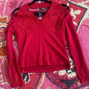 Dolce Cabo cold shoulder sweater